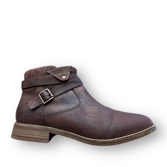 Clarks Women's Camzin Dime Ankle Boot in Dark Brown Leather Size 9 Zip Closure - Picture 1 of 12